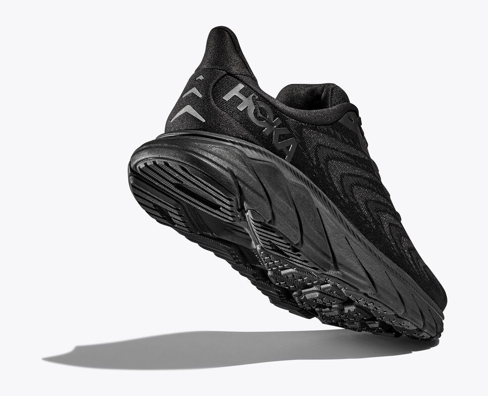 Hoka clifton shop 6 all black